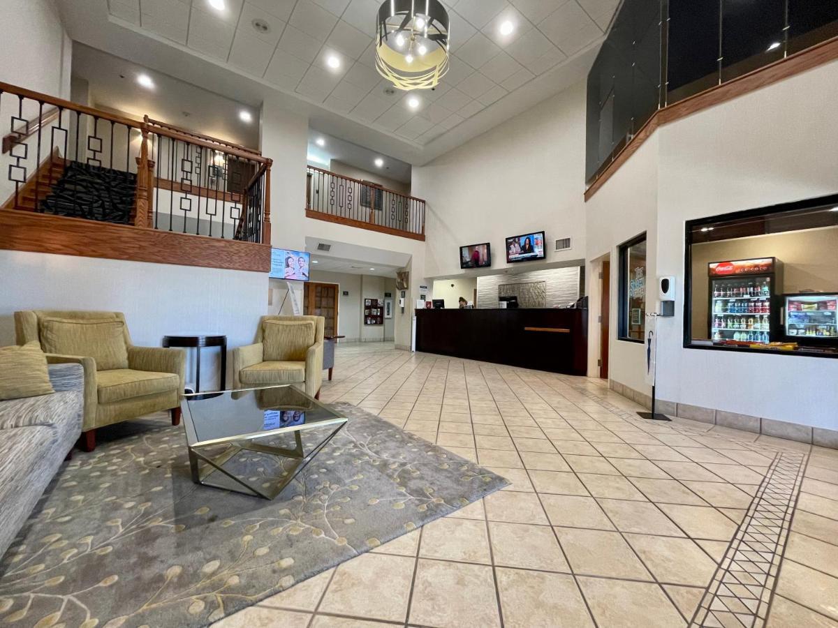 Best Western Plus Executive Hotel & Suites Sulphur Bagian luar foto