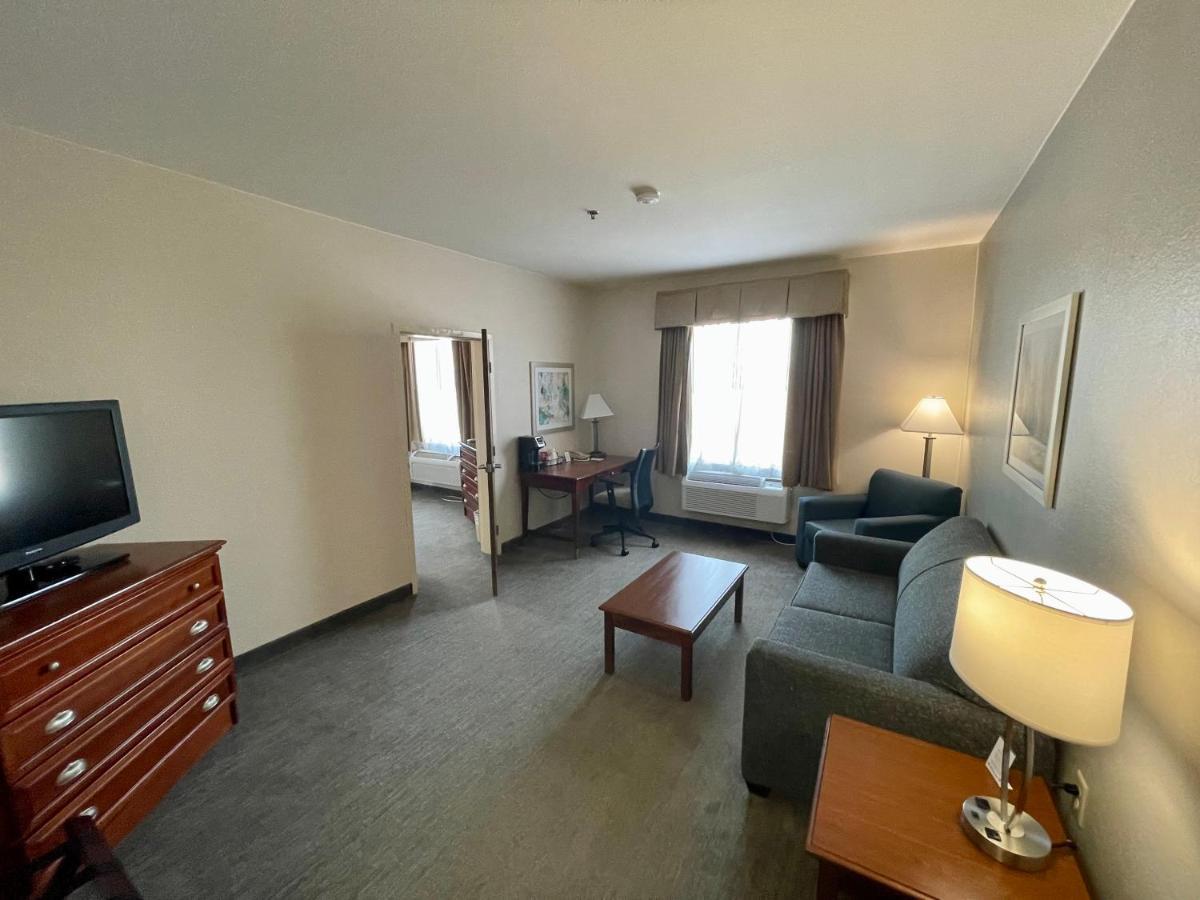 Best Western Plus Executive Hotel & Suites Sulphur Bagian luar foto