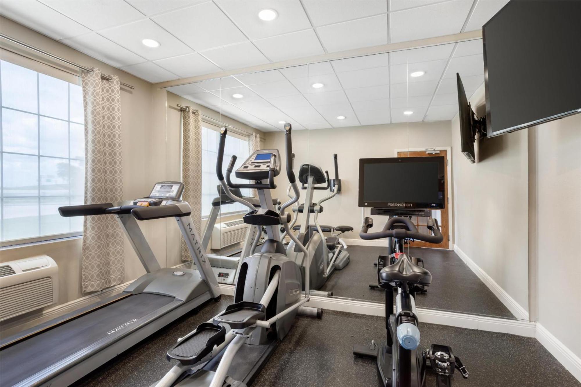 Best Western Plus Executive Hotel & Suites Sulphur Bagian luar foto