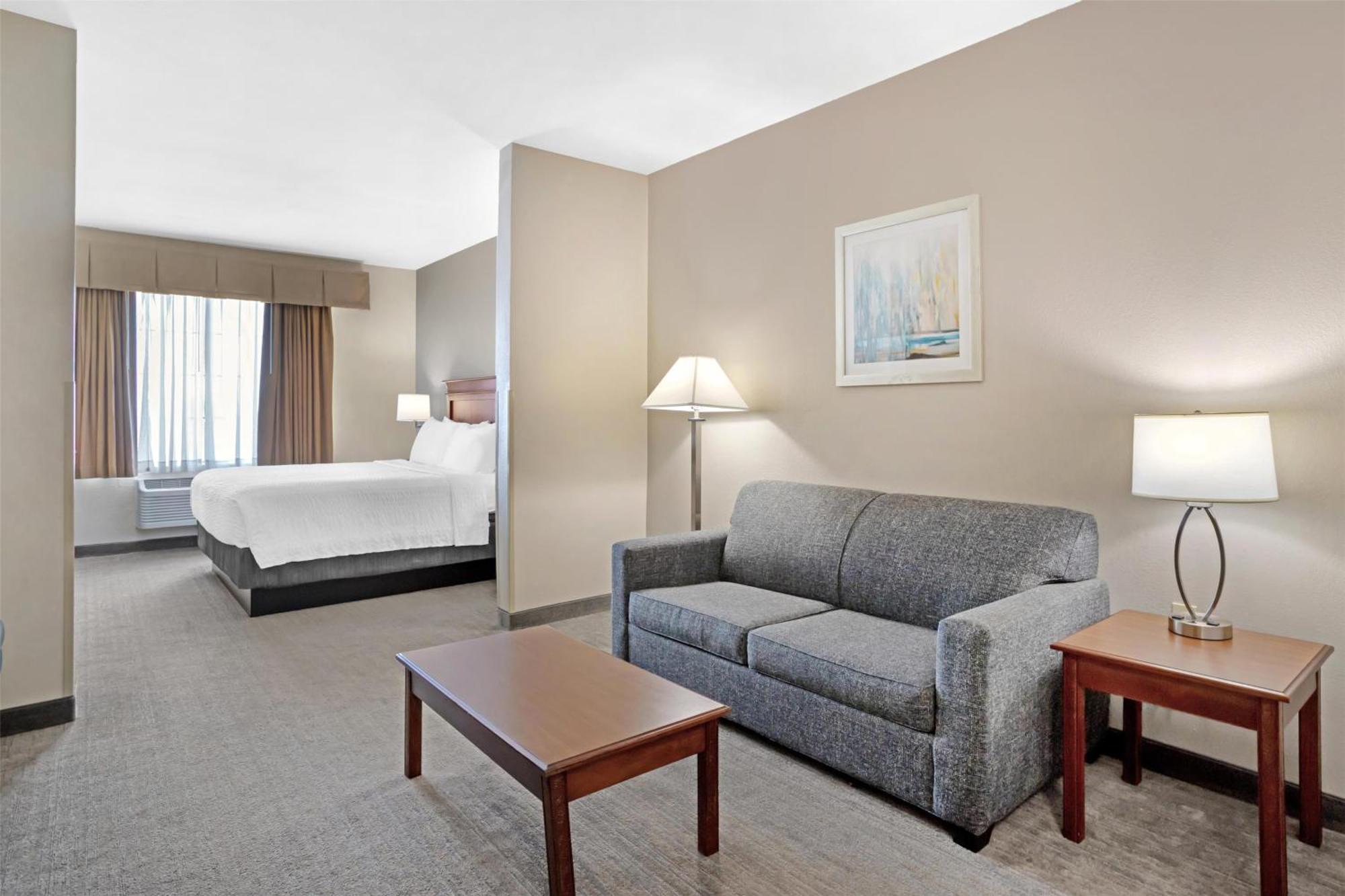Best Western Plus Executive Hotel & Suites Sulphur Bagian luar foto