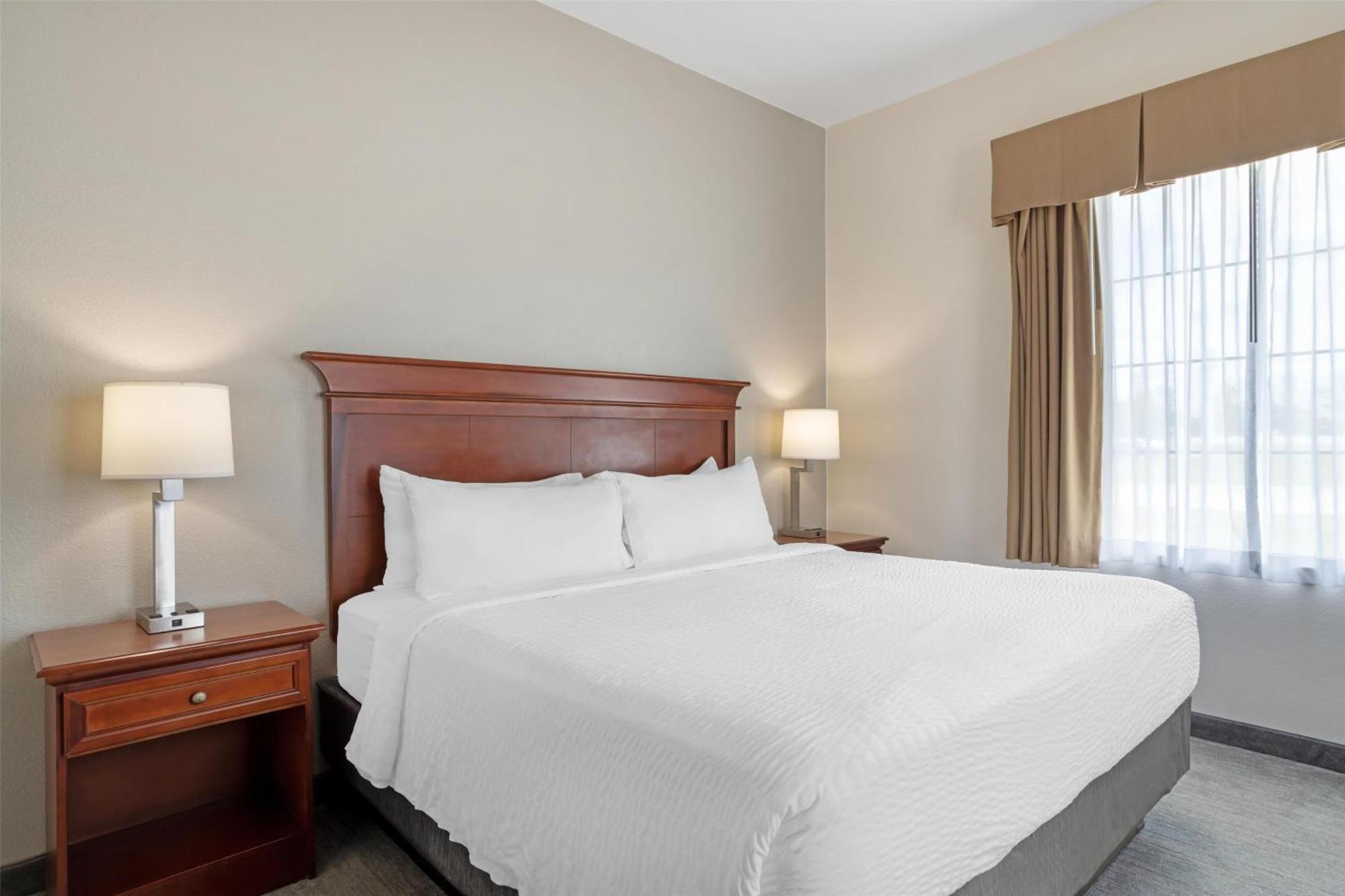 Best Western Plus Executive Hotel & Suites Sulphur Bagian luar foto